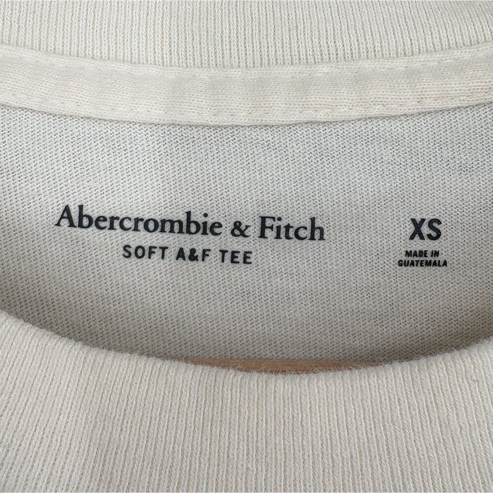 Abercrombie & Fitch Men's Ford Bronco Graphic T-Shirt XS Ivory Soft A&F Tee - Picture 4 of 8